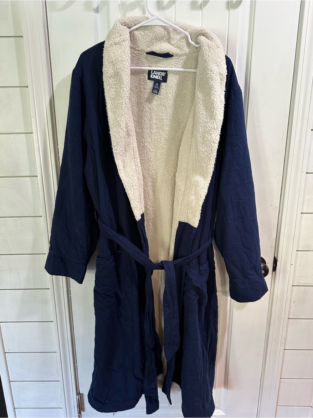 Lands’ End Men’s M Navy Sherpa Fleece Lined Bathrobe Belted Cozy Winter Robe